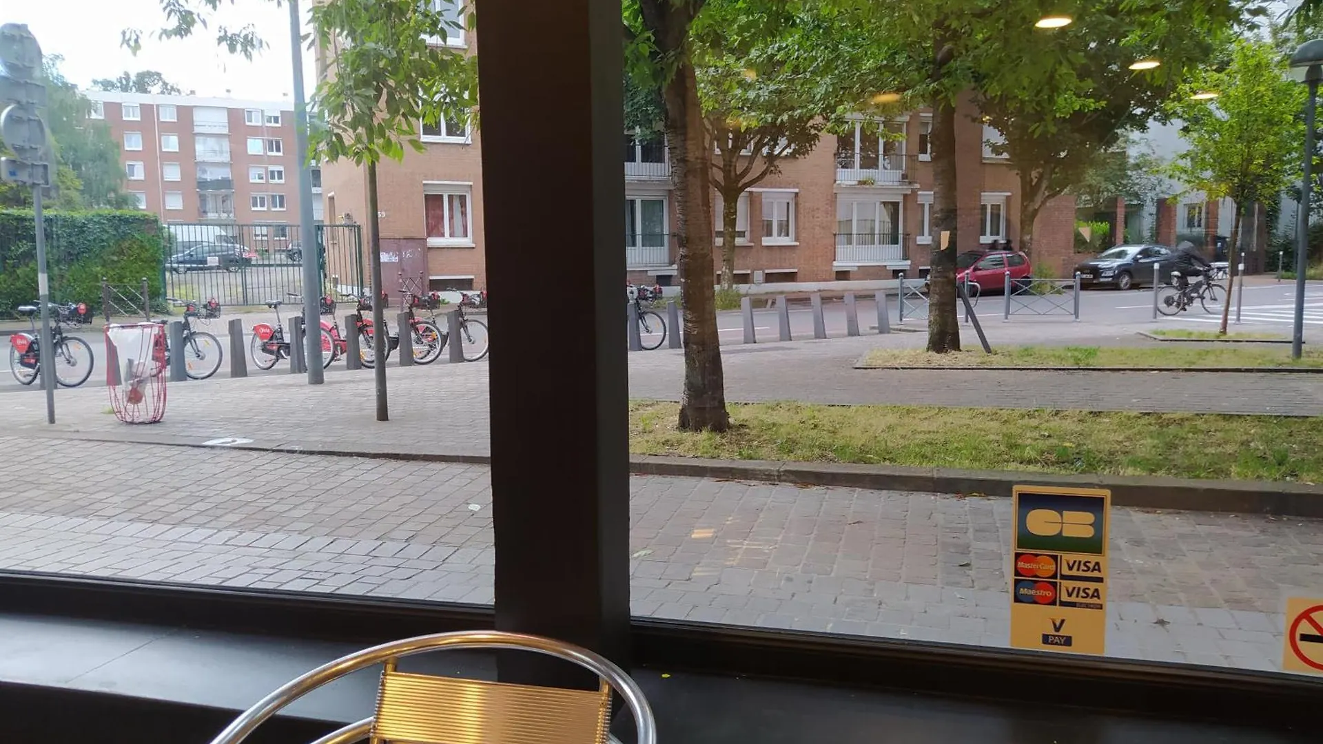 Locatif Gare Lille Europe Souvenir Bed & Breakfast