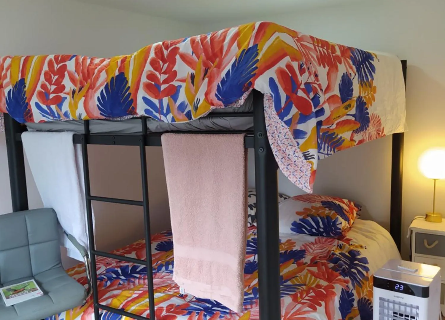 Locatif Gare Lille Europe Souvenir Bed and Breakfast